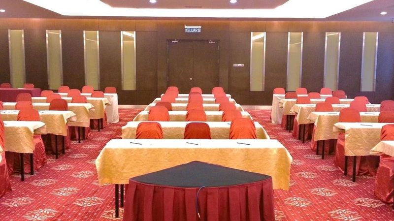 Ancasa Express @ Pudu By Ancasa Hotels & Resorts クアラルンプール エクステリア 写真
