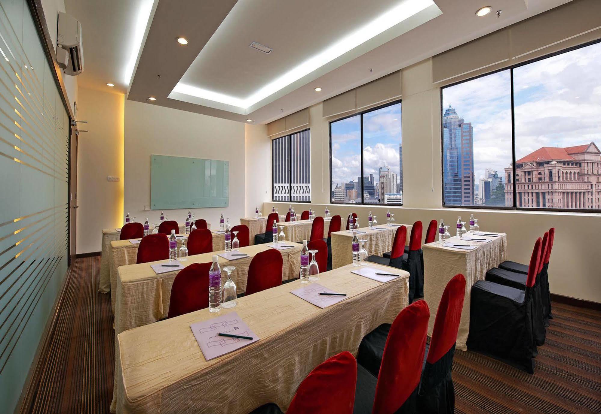 Ancasa Express @ Pudu By Ancasa Hotels & Resorts クアラルンプール エクステリア 写真